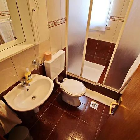 Гостевой дом Veselka, 3*